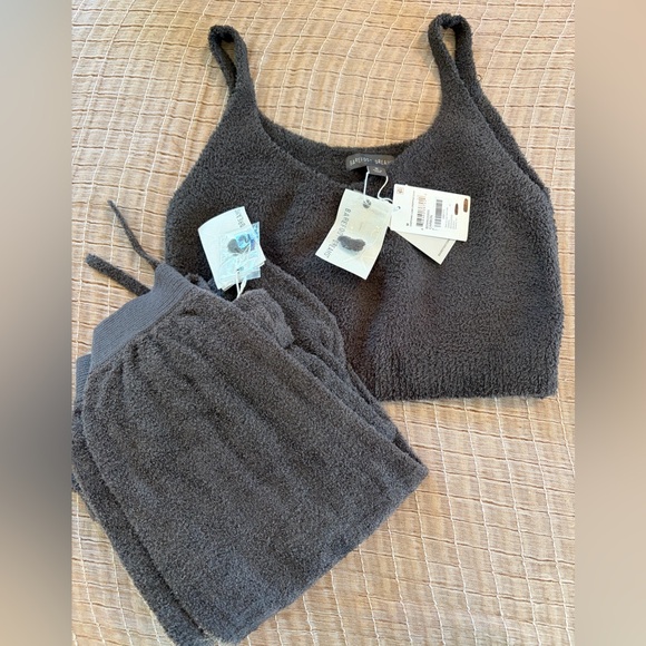 Barefoot Dreams Carbon Pajama Set - Picture 6 of 10